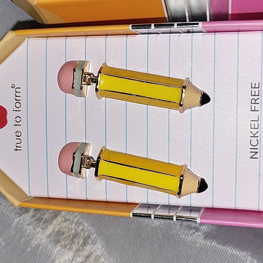True to Form Pencil Earrings Bnib Rt Ls - Picture 2 of 2